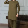 Men’s green wash & wear plain shalwar kameez – front view